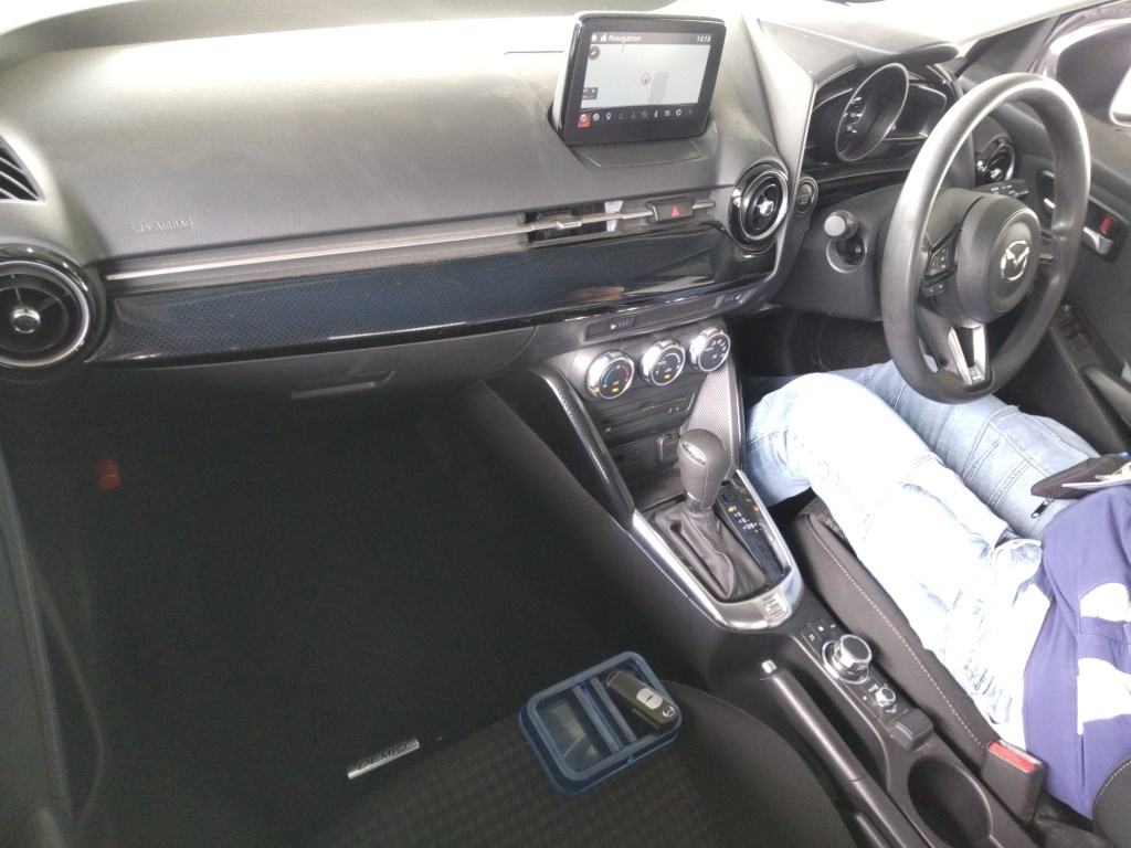 2017 MAZDA Demio 13S