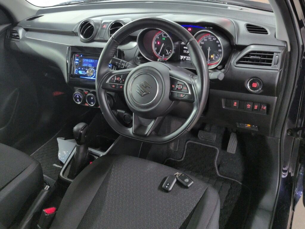 2020 SUZUKI Swift Hybrid XG