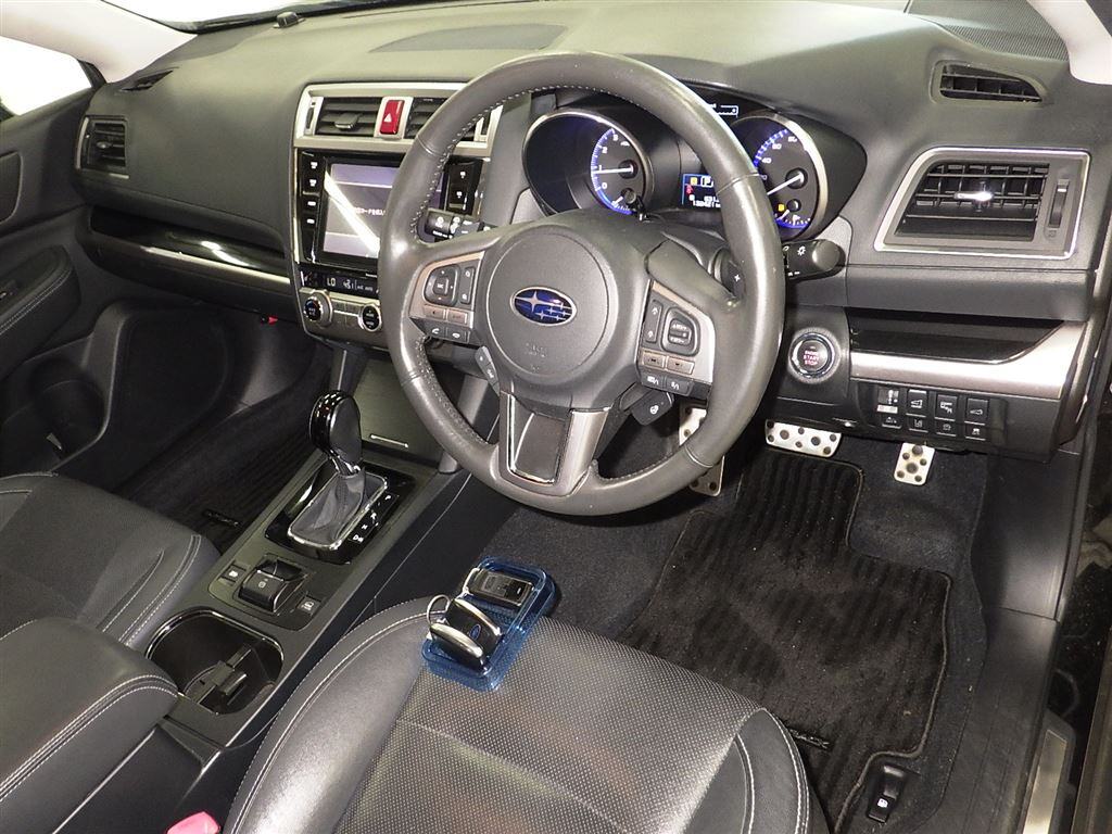 2017 SUBARU Outback 4WD Limited