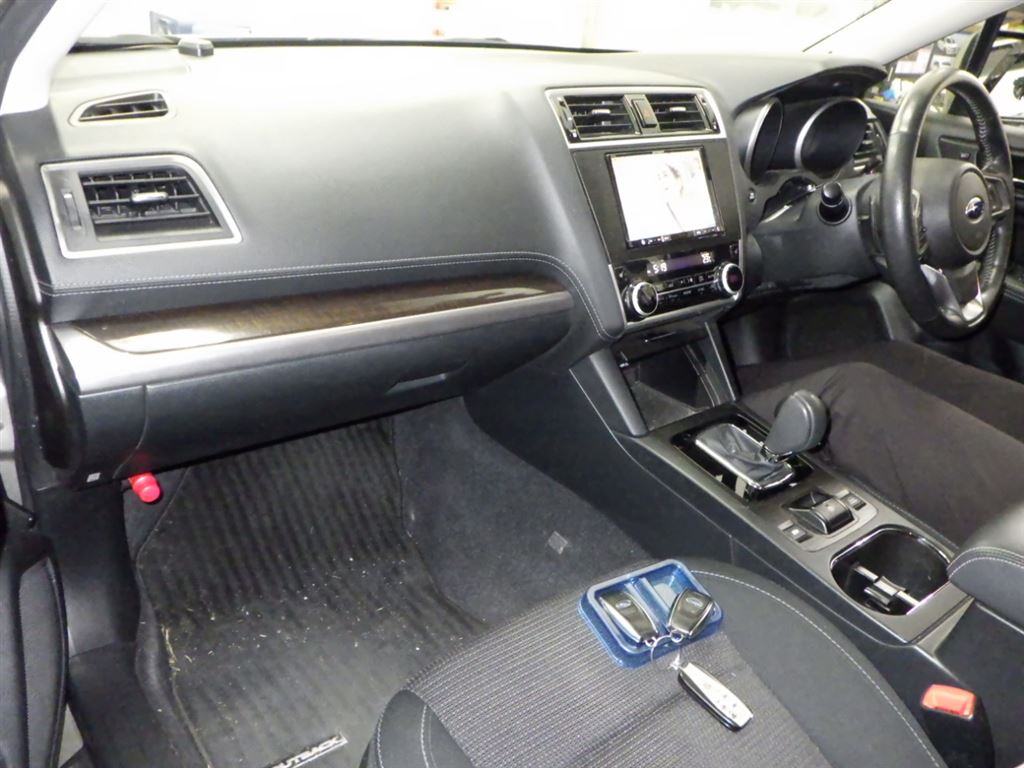 2018 SUBARU Outback 4WD