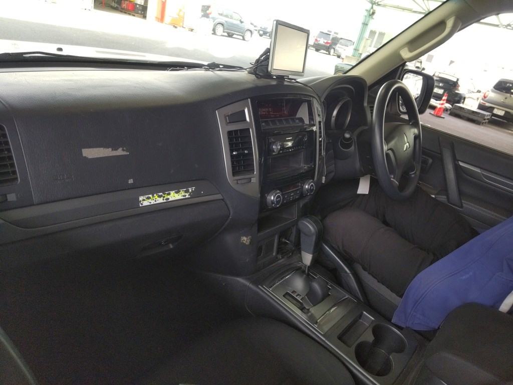 2017 MITSUBISHI Pajero 4WD Long GR