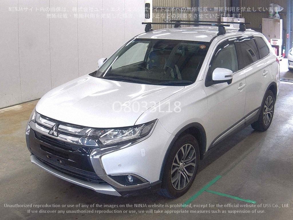 2017 MITSUBISHI Outlander 4WD 24G Safety Package