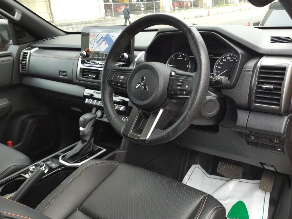 2024 MITSUBISHI Triton 4WD GSR