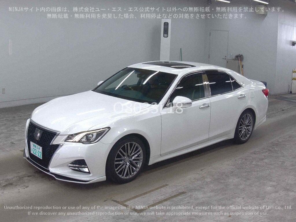 2017 TOYOTA Crown