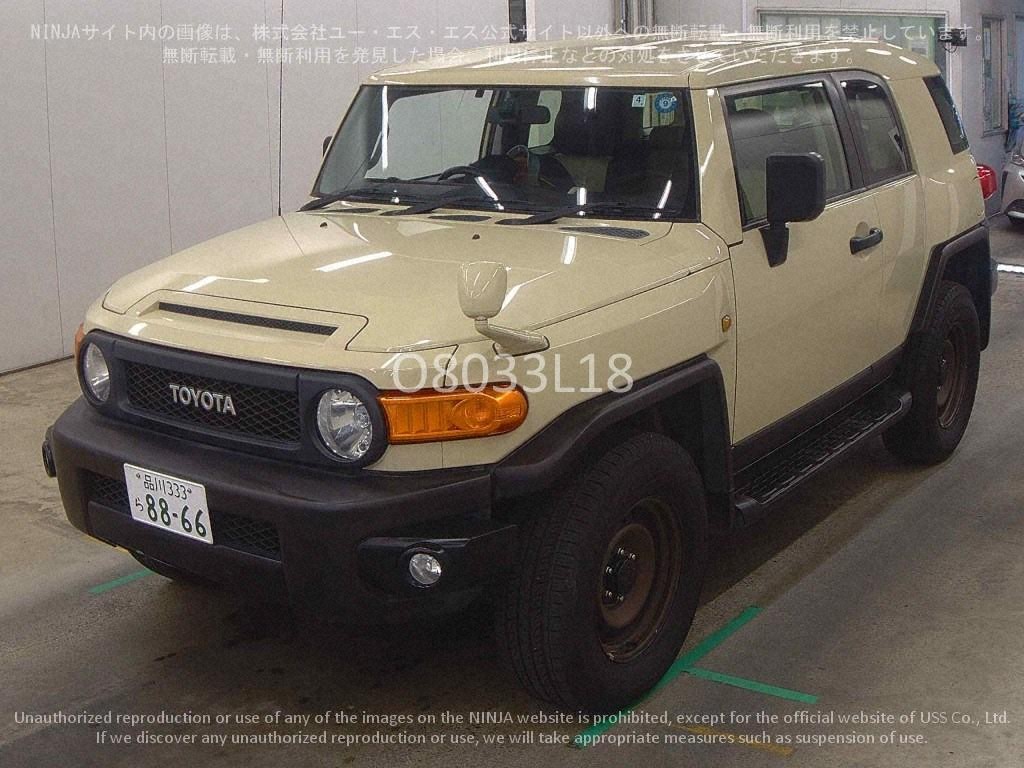2018 TOYOTA FJ Crusier 4WD
