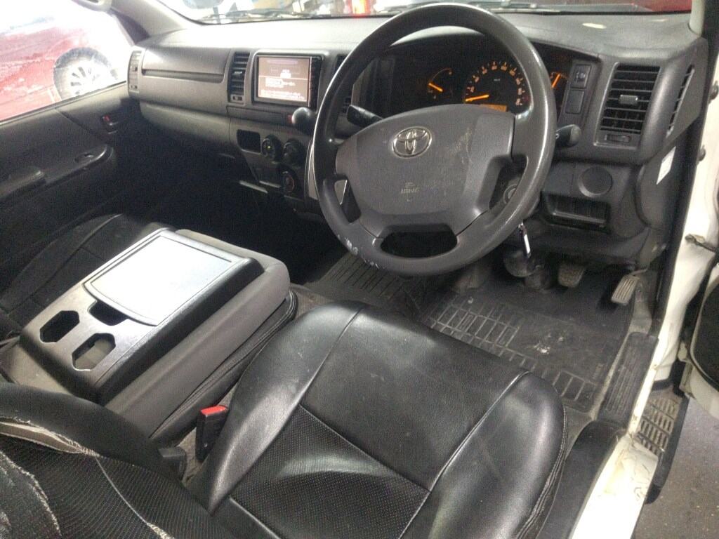 2016 TOYOTA Hiace Van 5D DX
