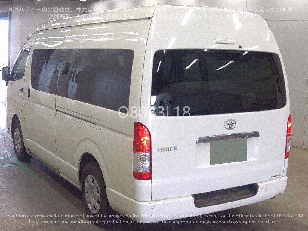 2022 TOYOTA Hiace Van 4D