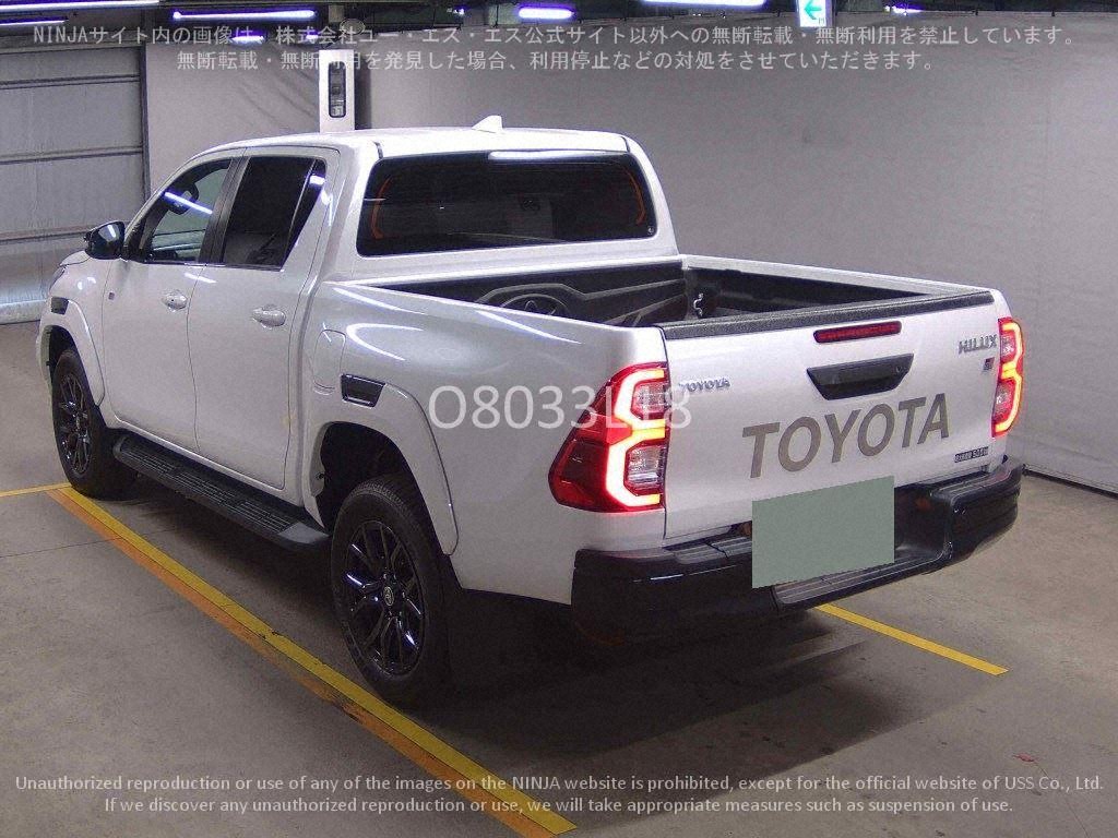 2024 TOYOTA Hilux Z GR Sport 4D 4WD