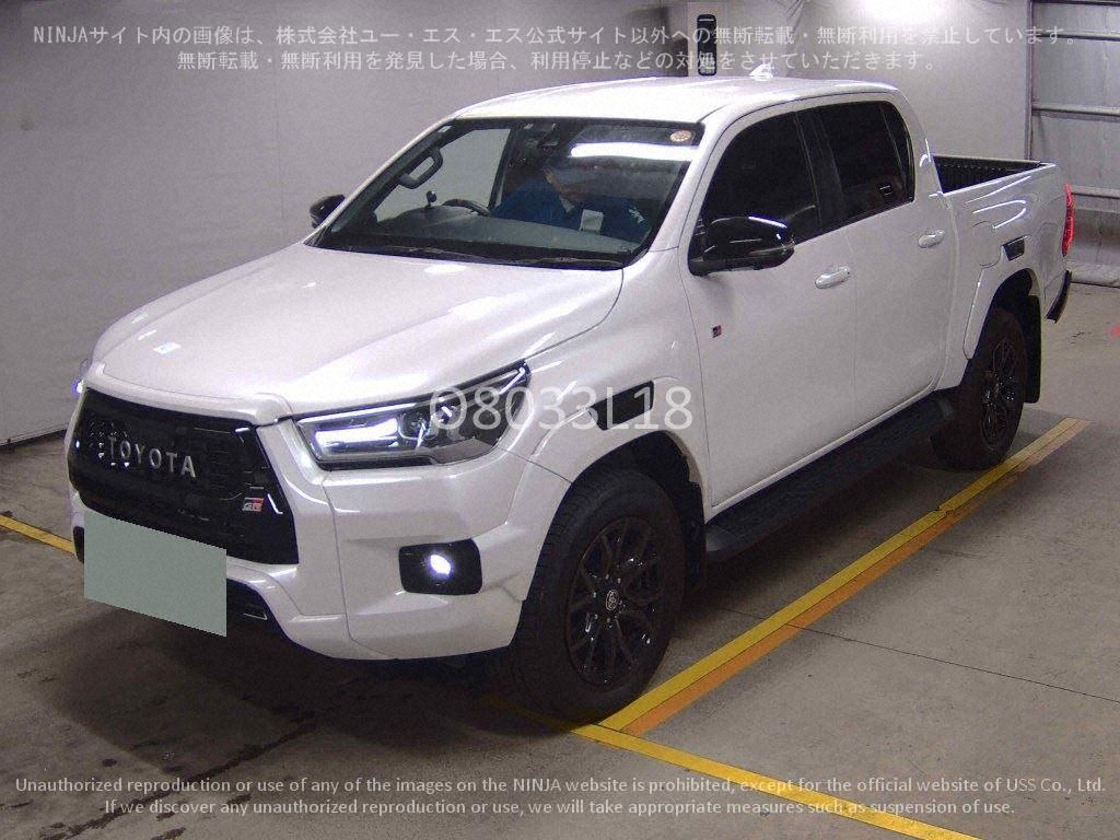 2024 TOYOTA Hilux Z GR Sport 4D 4WD