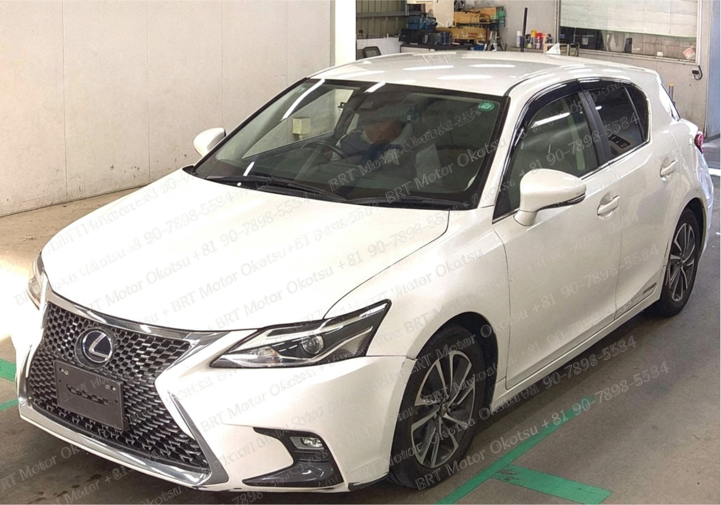 2017 LEXUS CT200H