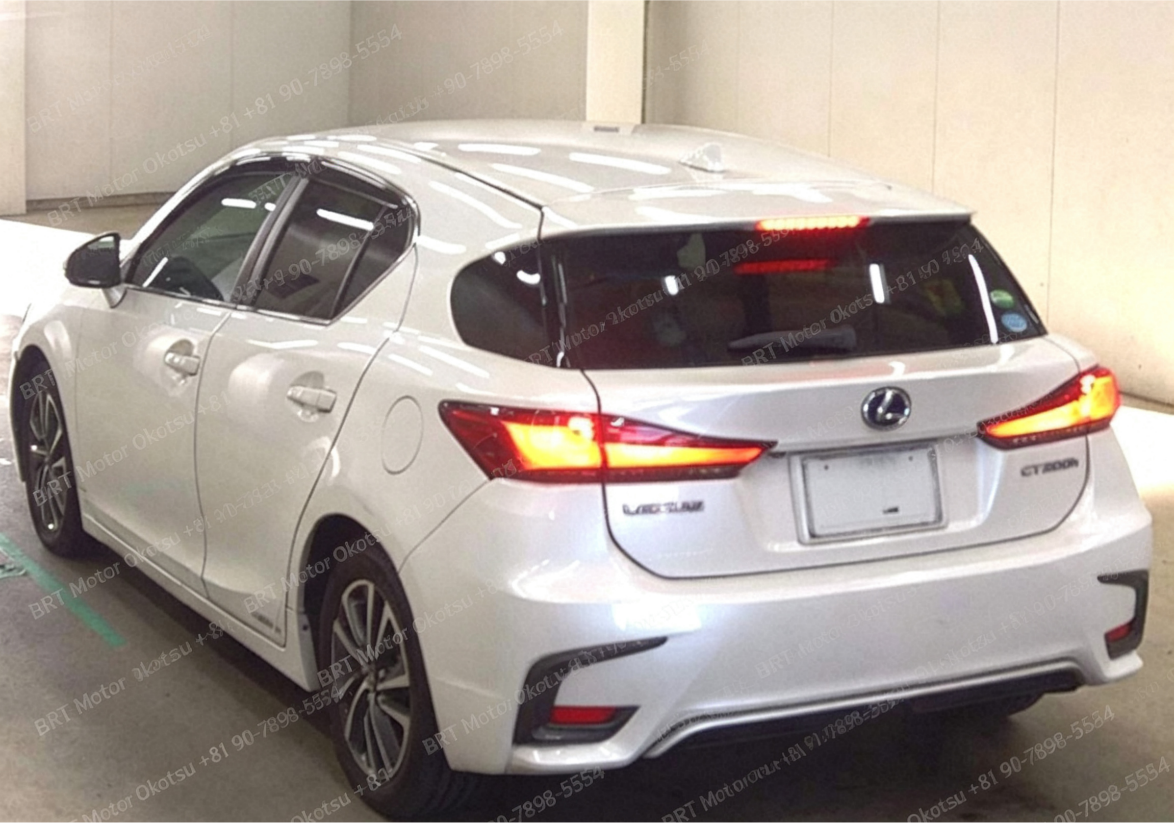 2017 LEXUS CT200H