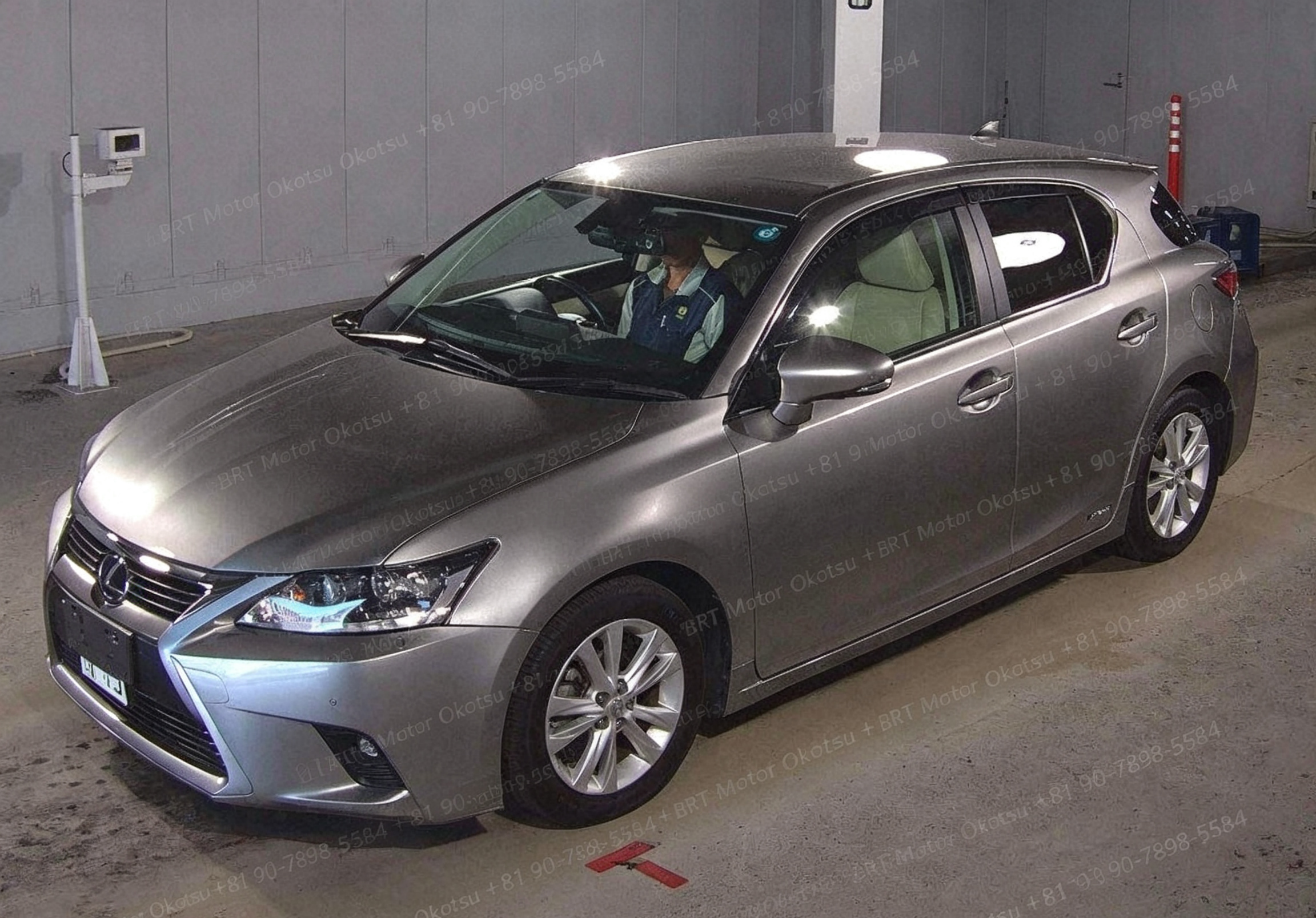 2017 LEXUS CT200H