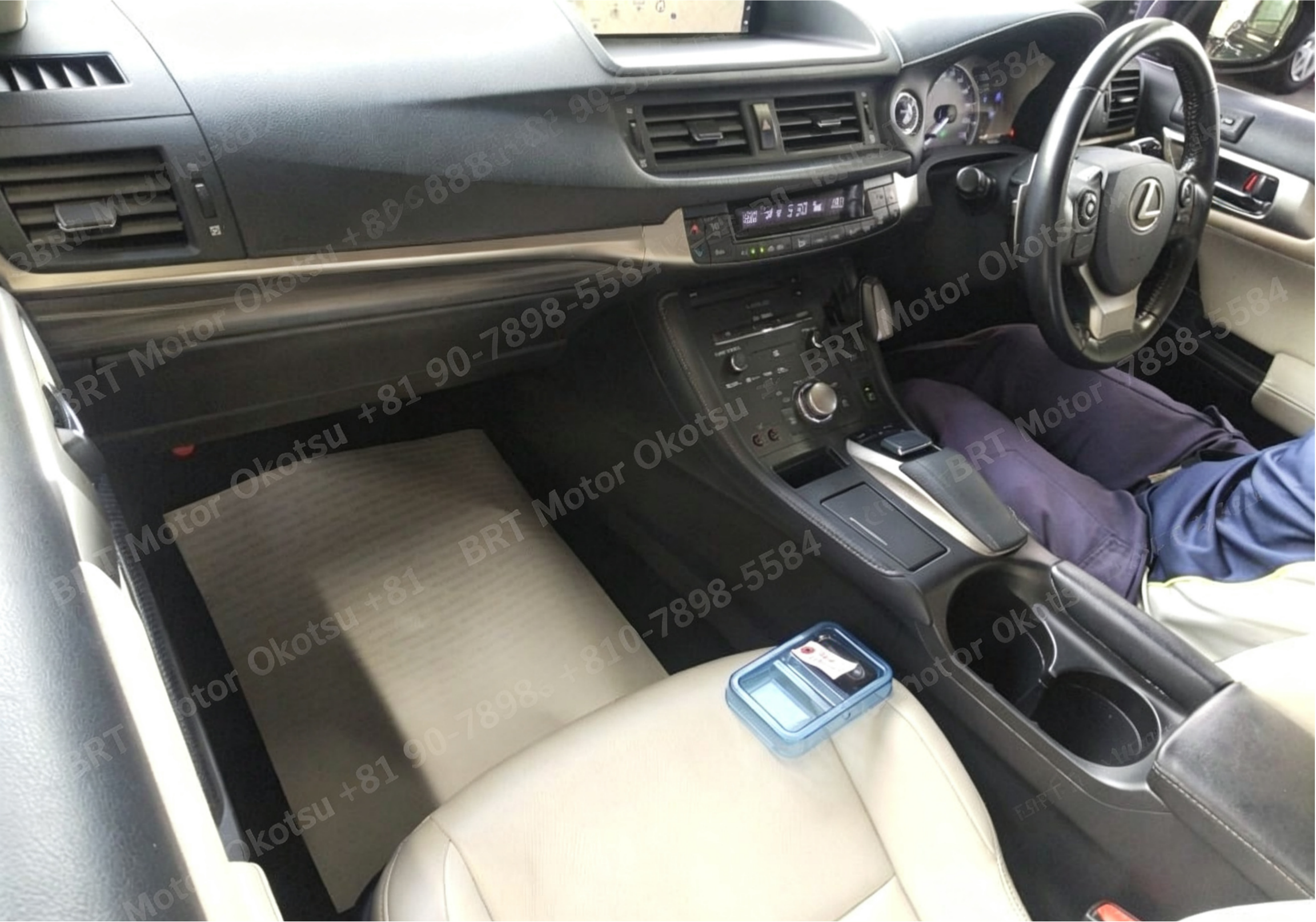 2016 LEXUS CT200H