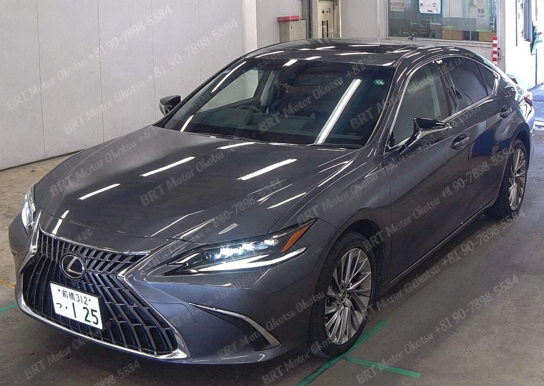 2024 LEXUS ES300H