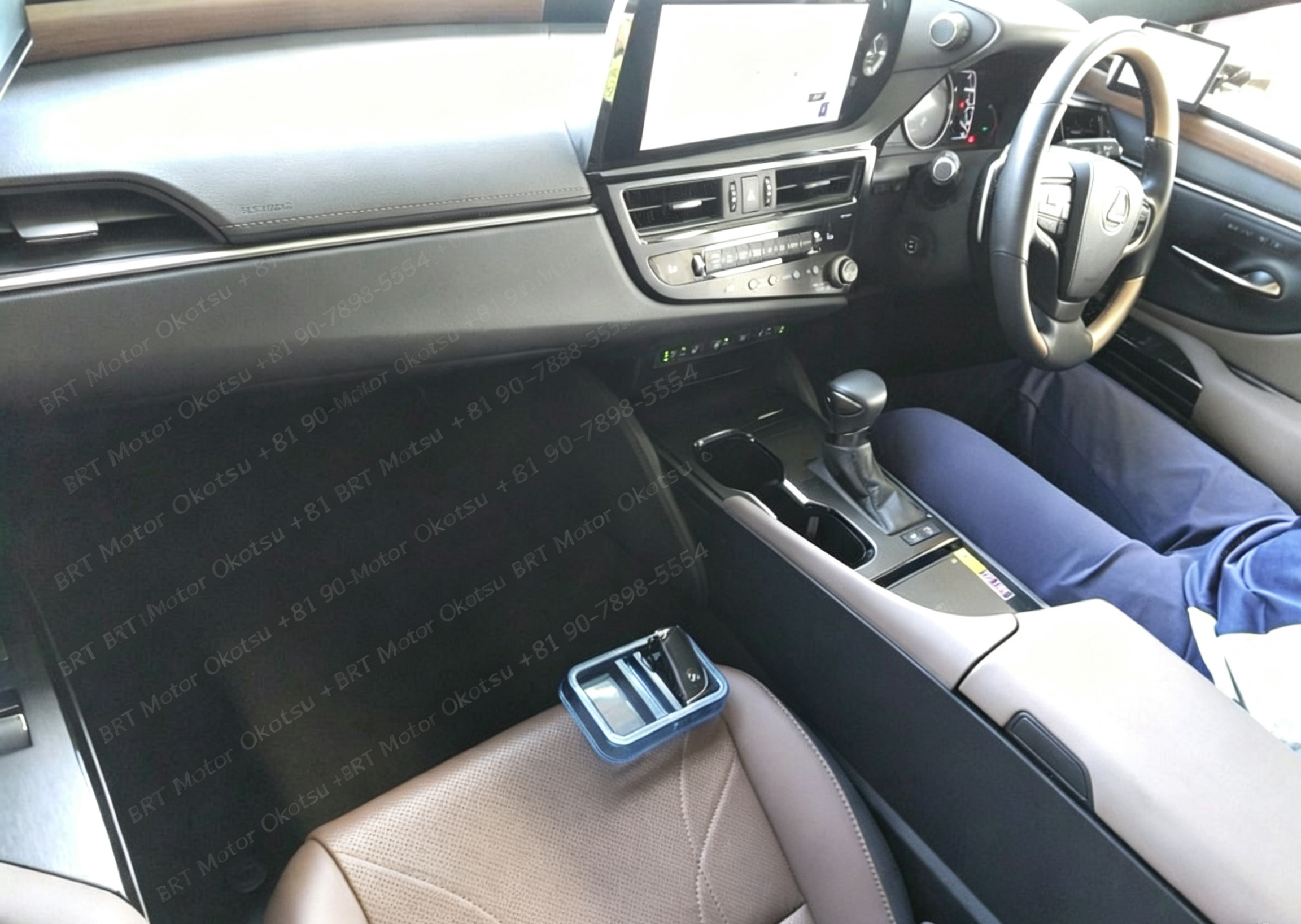 2023 LEXUS ES300H
