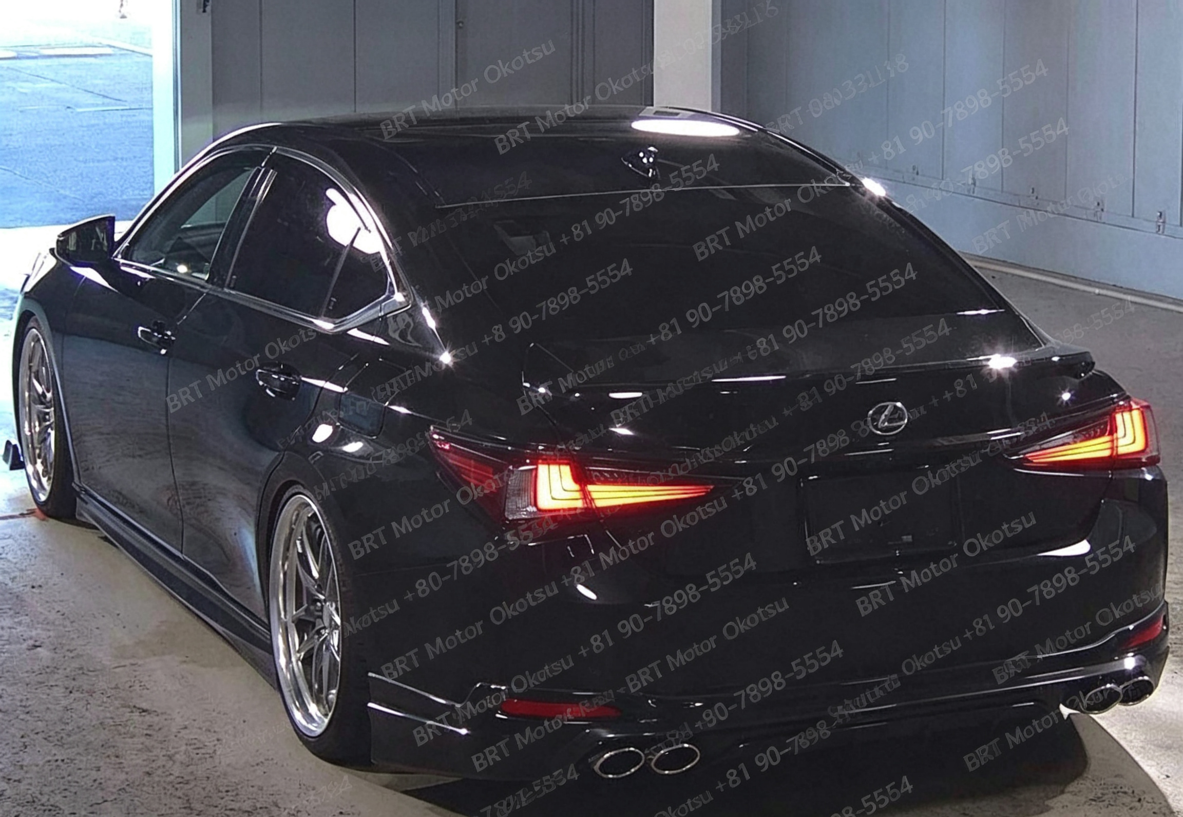 2022 LEXUS ES300H