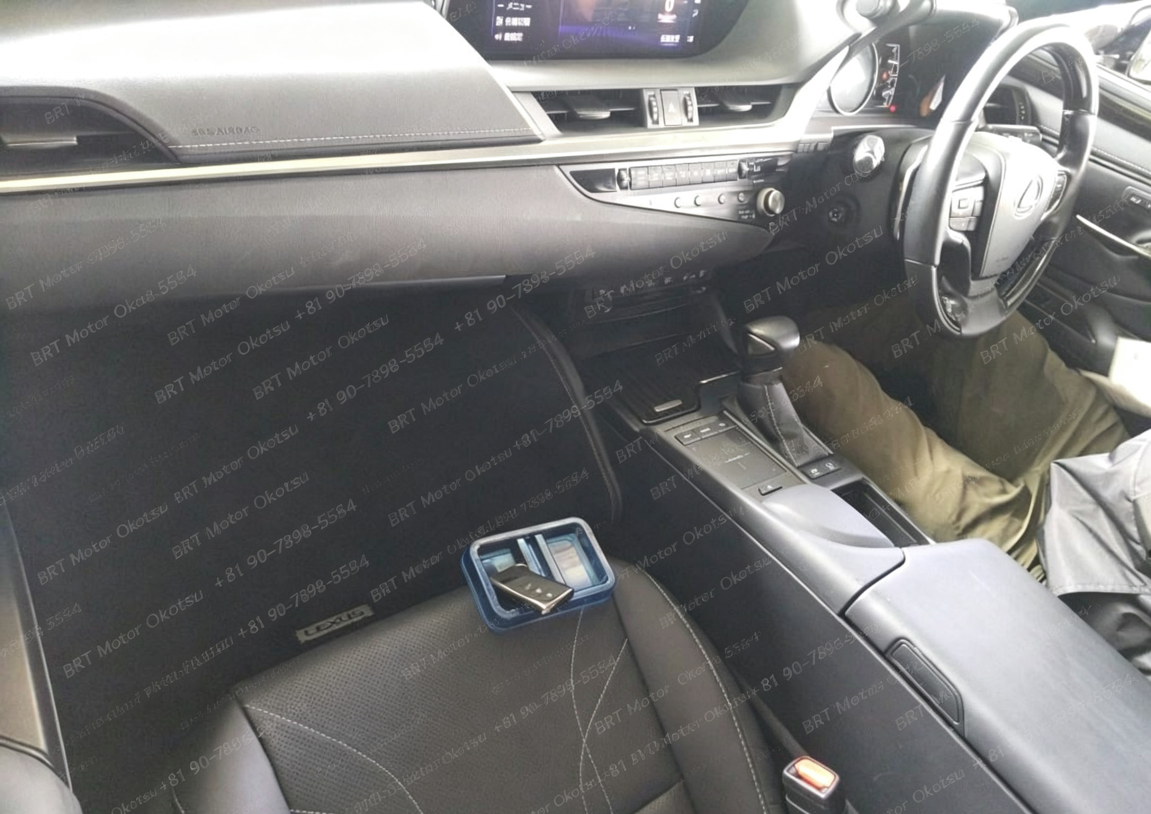 2021 LEXUS ES300H
