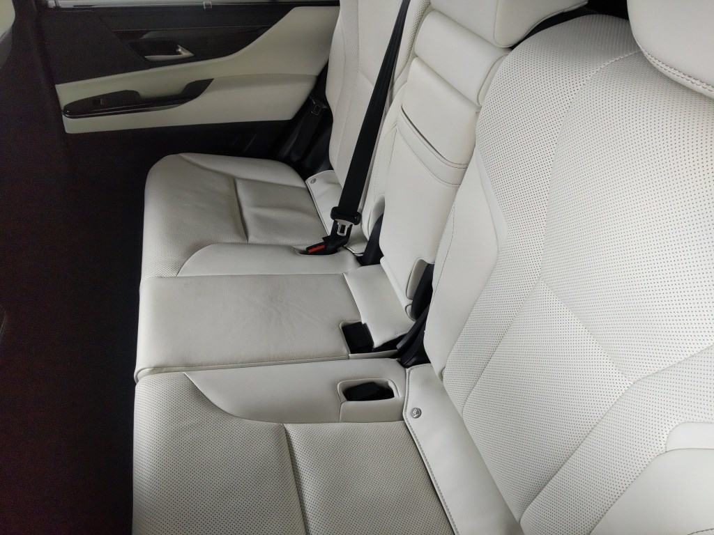 2023 LEXUS LX600 4WD