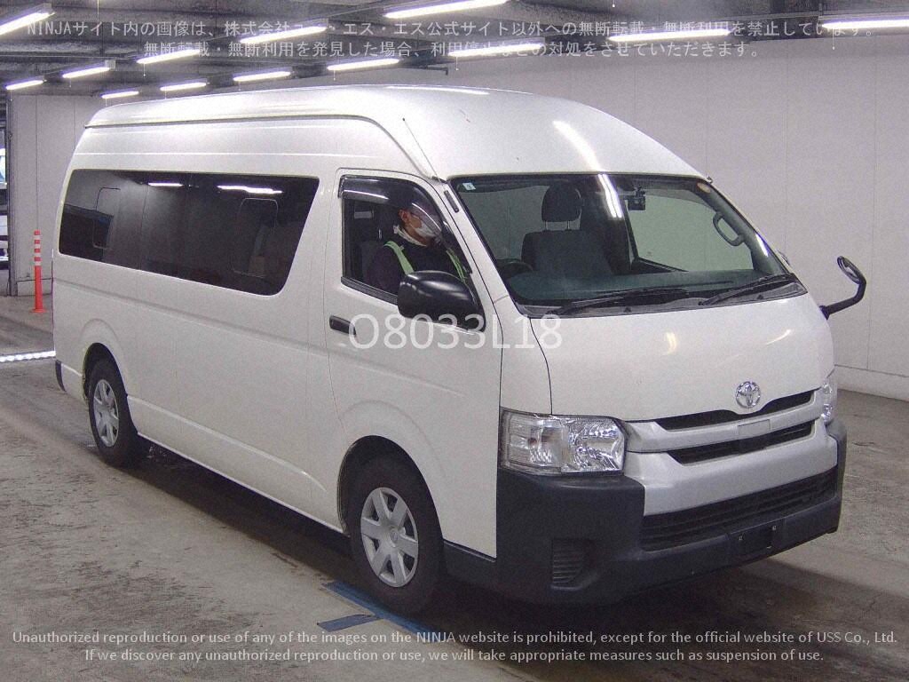 2019 TOYOTA Hiace Commuter GL