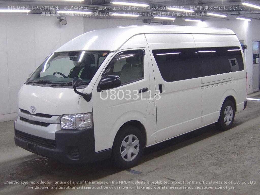 2019 TOYOTA Hiace Commuter GL