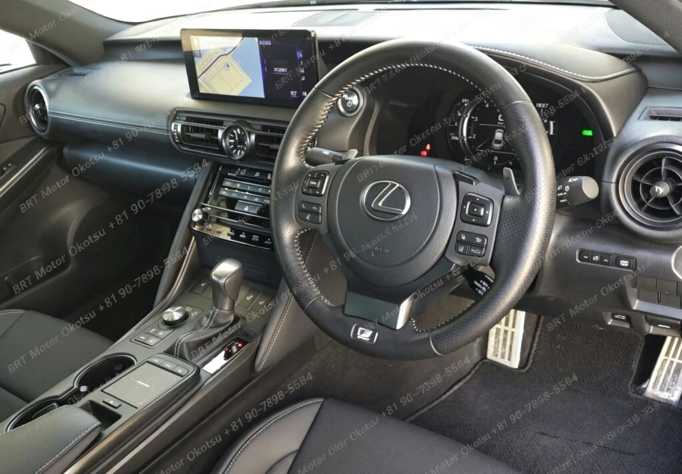 2023 LEXUS IS300H