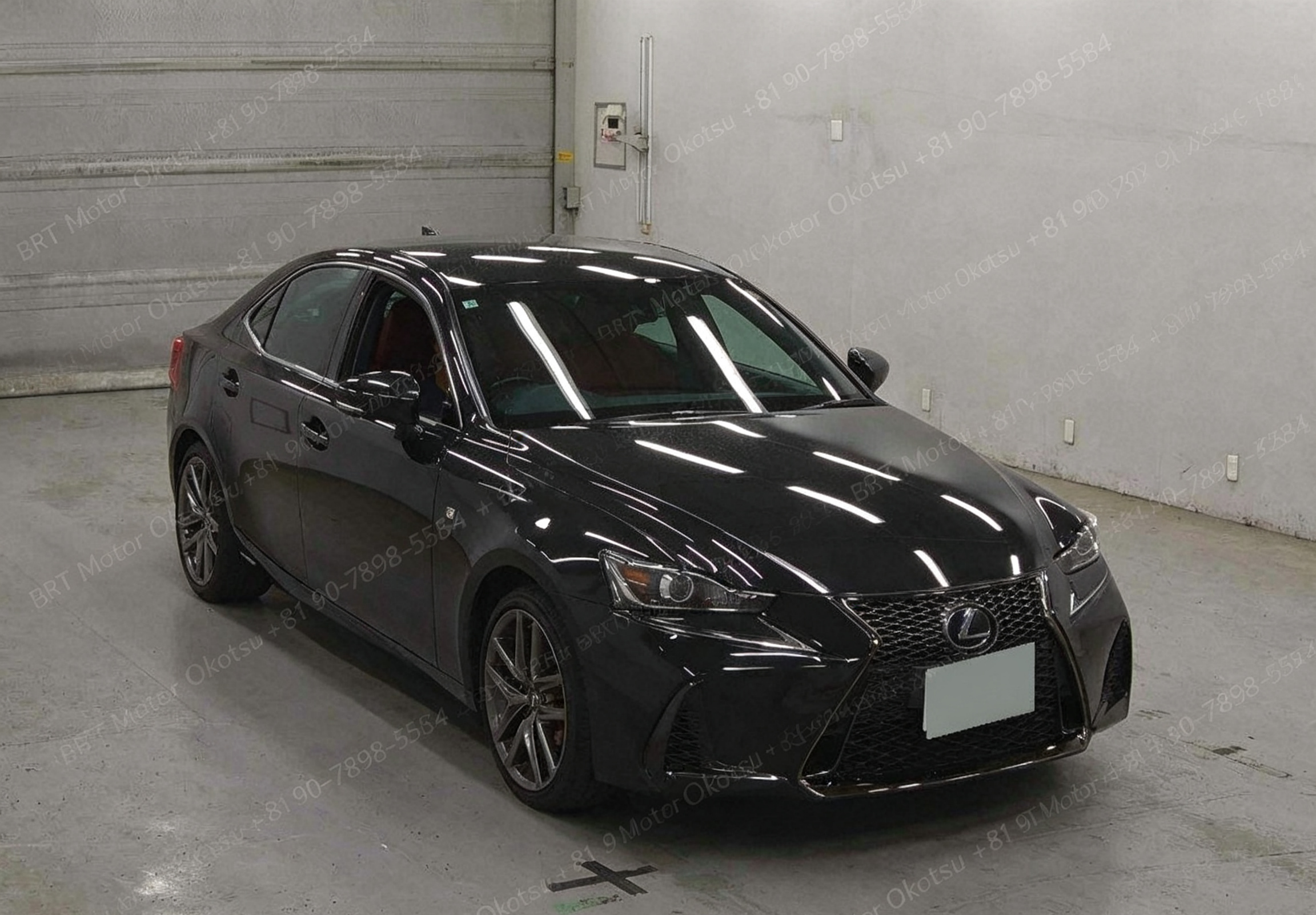 2020 LEXUS IS300H
